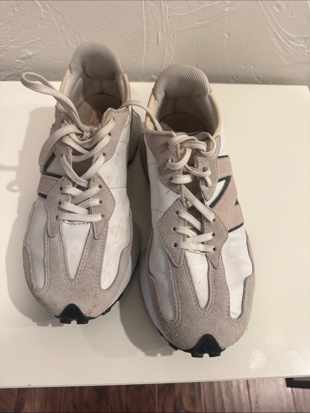 New Balance White and Cream Retro Runner Sneakers - Picture 2 of 6